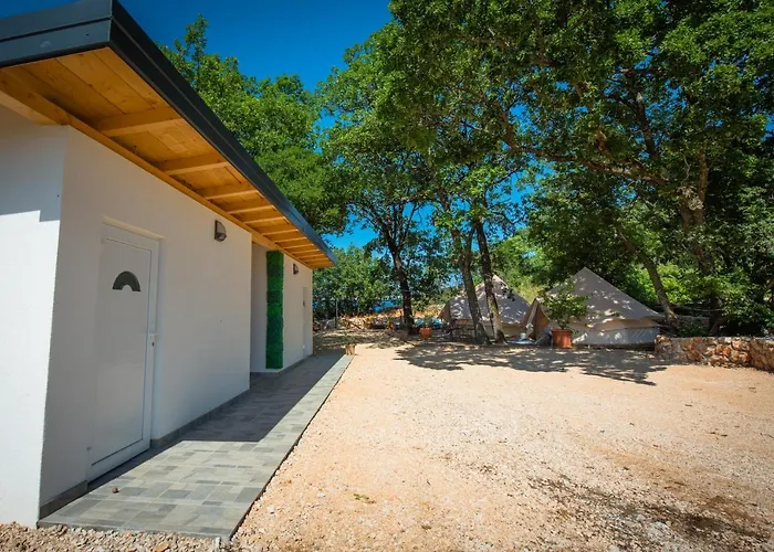 Rock Oak Glamping 3
