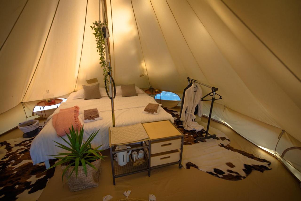 Luksuzni šator Rock Oak Glamping 3 *